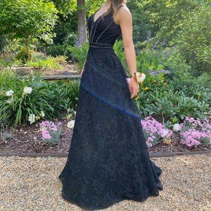 Stunning Black Formal Prom Dress - Size 0